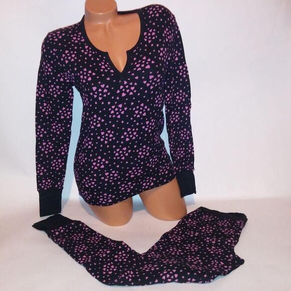 Victoria Secret Pajama Set Sleepwear Top & Bottom Small Thermal Black Pink Heart - Picture 1 of 8
